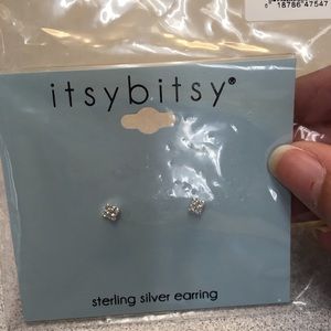 Itsy bitsy earrings